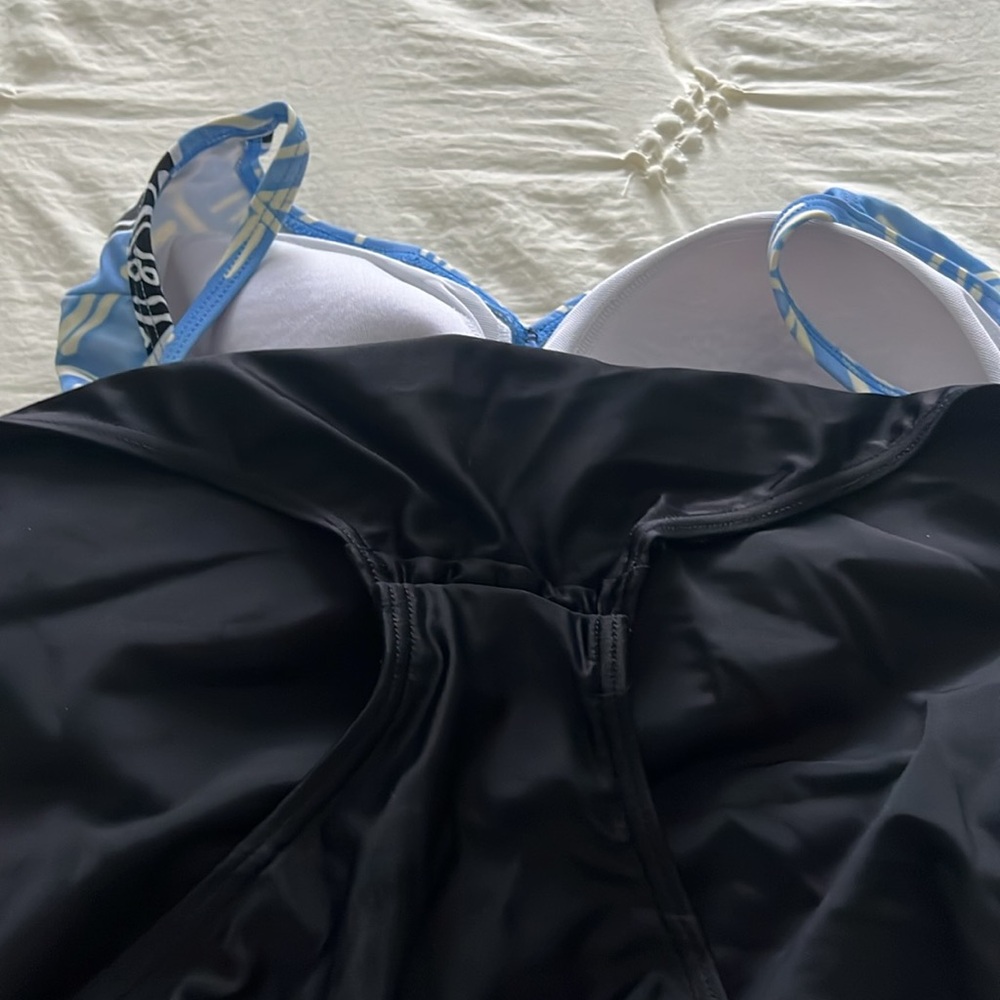 Christina One Piece Bathing Suit - Picture 5 of 5